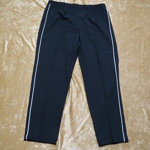 Melissa Page Black Petite Side Piped Slim Cut Pleated Pants – Size 12P